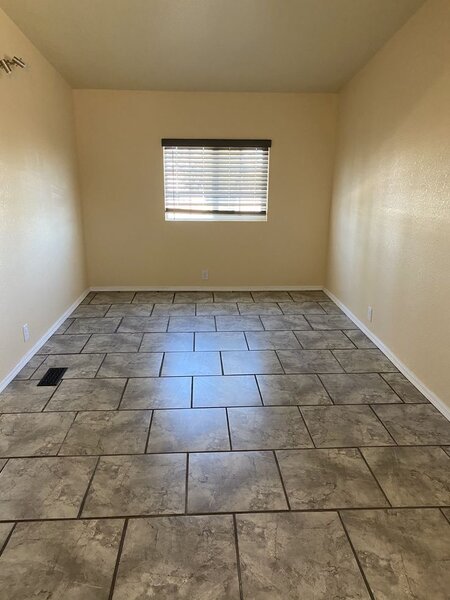 Amenajari interioare, zugrav