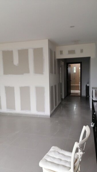 Amenajari interioare, zugrav