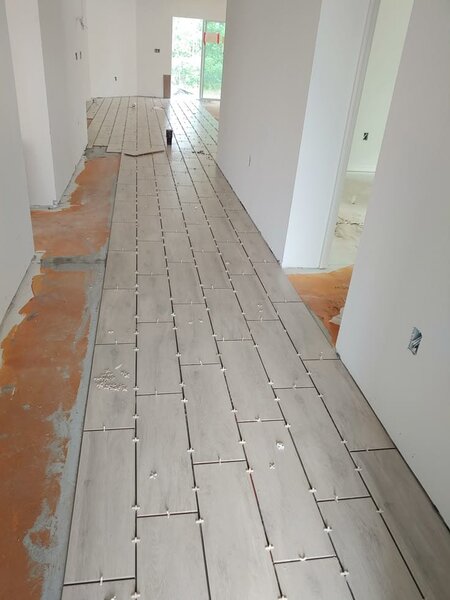 Amenajari interioare, zugrav